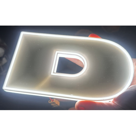 Letras DAF modelo XG/XG+